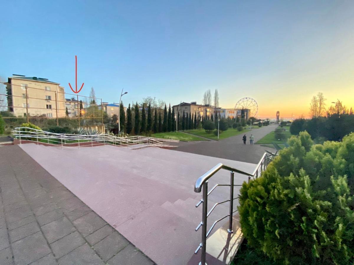 Апартаменти Квартира под сдачу Гагра Екстер'єр фото