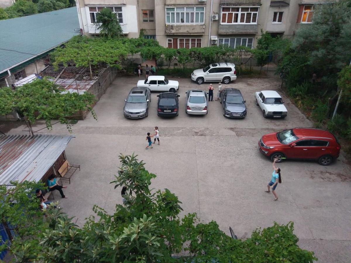 Апартаменти Квартира под сдачу Гагра Екстер'єр фото